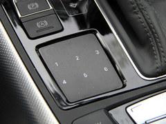 ������� ����˹��300C�Ա�A6L/520Li