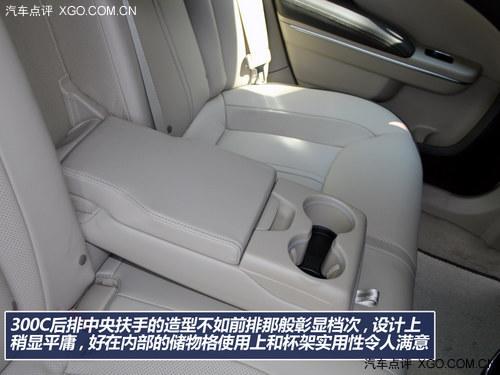 ������� ����˹��300C�Ա�A6L/520Li