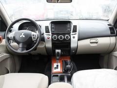 济南帕杰罗.劲畅综合钜惠达4万元 现车