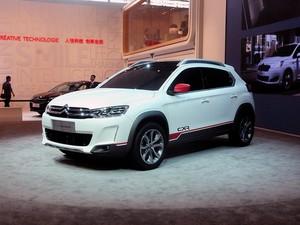 ����ѩ���� ѩ����C-XR 2014�� �����