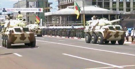 中国战车亮相喀麦隆阅兵式