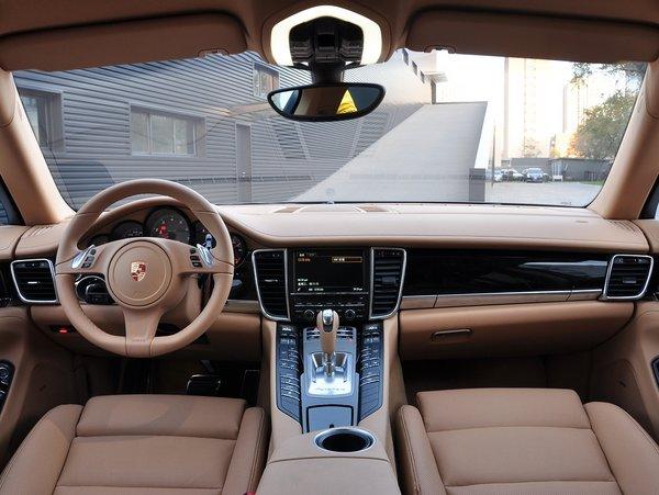 ��ʱ�� 3.0T DCT �п�̨����