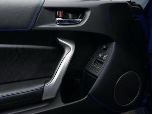 ˹��³ ˹��³BRZ 2014�� Blue special edition