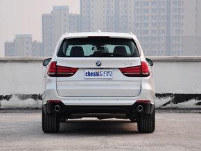 宝马(进口) xDrive35i 3.0T 自动 车辆正后方尾部视角