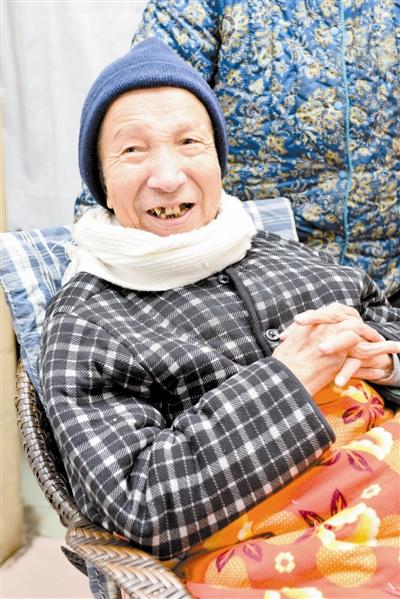 �Ͻ����������ػ��ƺ�ʪ��ʮ���� ������ϡˮ�� 