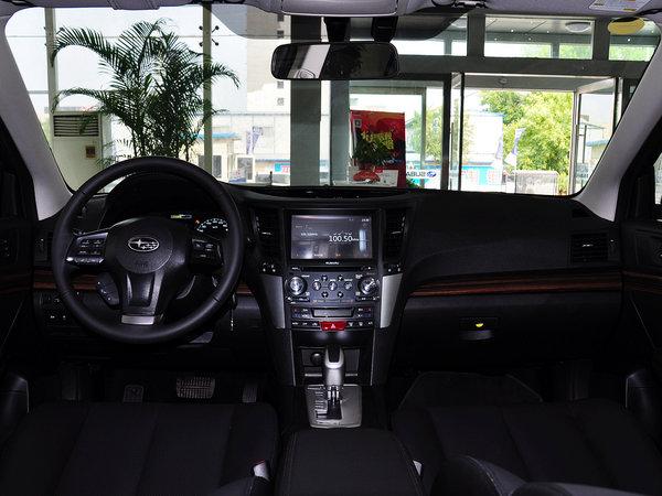 ˹��³ 2.5i CVT �п�̨����