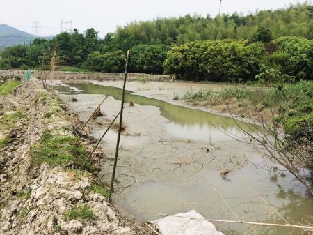 ����6Ķũ���ڿ�Χ���㵹�����ཬ