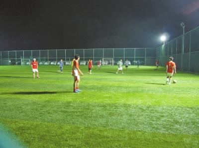 ֣�������Լ���60���Խ��ƹ����� ֻ�򳡵���Ѱ