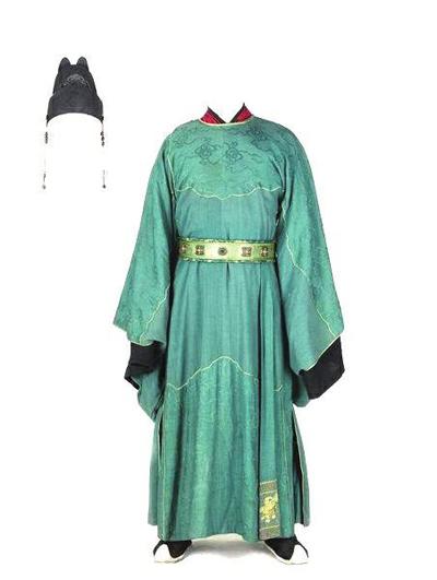 记载,为六品,七品官员朝服颜色 历史上唐朝的官员朝服具体是什么样子