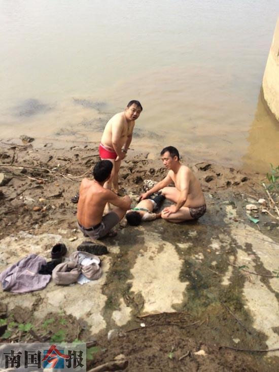 10岁男孩柳江溺水姐姐急呼救 水厂职工潜水救人