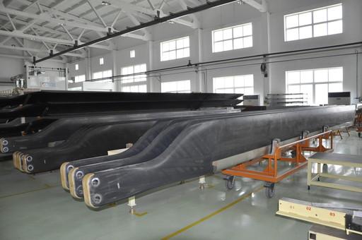 直8直升机应用亚洲最大复合材料桨叶图