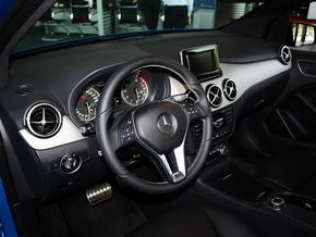 ����(����) B200 1.6T �п�̨���