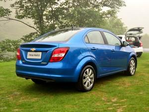 ͨ��ѩ���� ��Ψŷ 2014�� ���� 1.6L AT ���а�