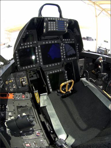 p51野马战斗机座舱图片