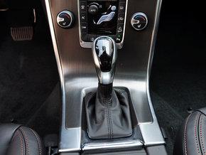�ֶ���(����) T6 3.0T �Զ� �ҵ�������д