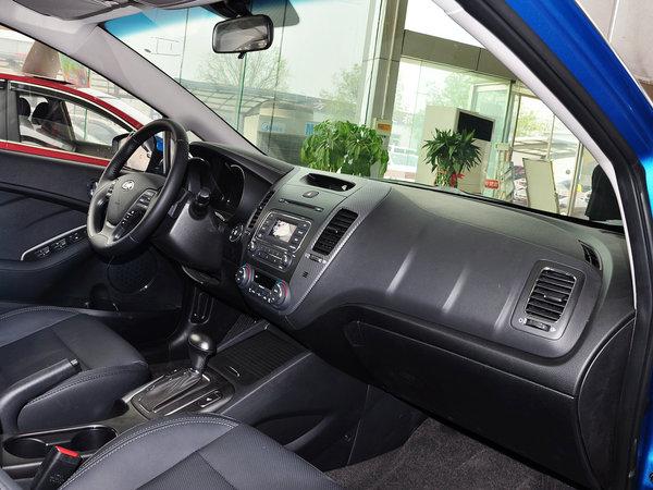 �����ô����� 1.6L AT �п�̨�Ҳ�