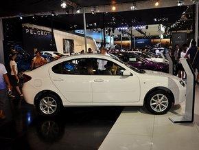 莲花汽车 三厢 1.5L 自动