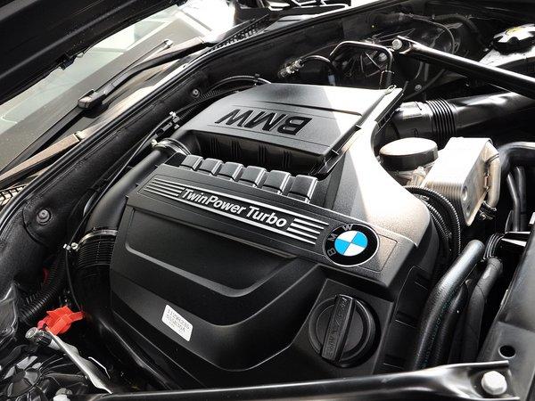 宝马(进口) 740Li 3.0T 发动机主体特写