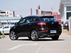 东风裕隆 2.2T 车辆左后45度视角