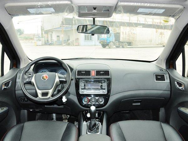 东风风行 1.6L 手动 中控台整体