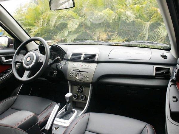 莲花汽车 三厢GT 1.6L 手动 中控台右侧