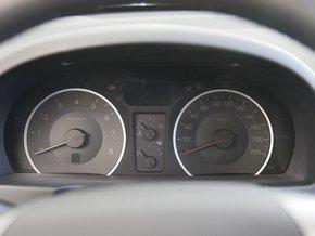 北京现代 1.6L 自动 方向盘后方仪表盘