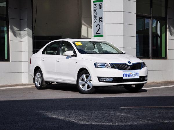 斯柯达 1.4L 手动 车辆右侧45度角