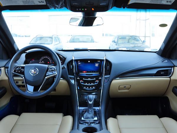 凯迪拉克(进口) 28T 中控台整体