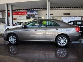 吉利汽车 2.0L 自动 车辆左正侧视角