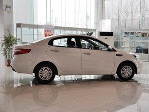 东风悦达起亚 三厢 1.4L 手动 车辆正右侧