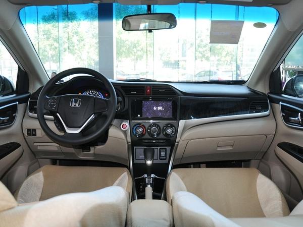 广汽本田 1.8L 自动 中控台整体