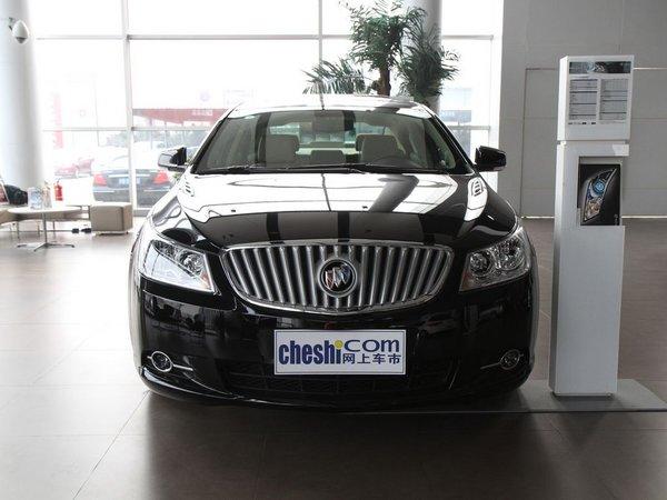 别克 2.4L 车头正面视角