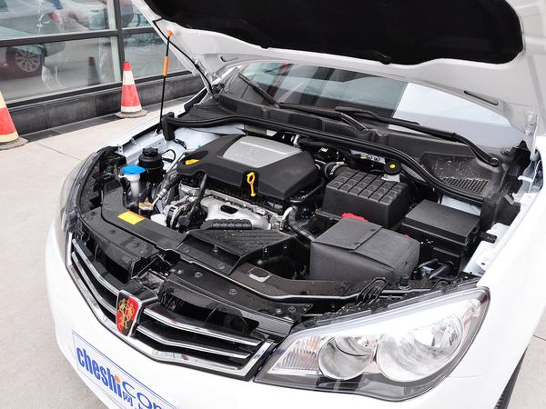 上汽荣威 1.5L 手动 发动机主体特写