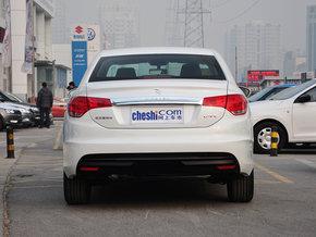 东风雪铁龙 1.8L 手动 车辆正后方尾部视角