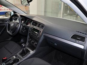 一汽-大众 1.6L 手动 中控台右侧