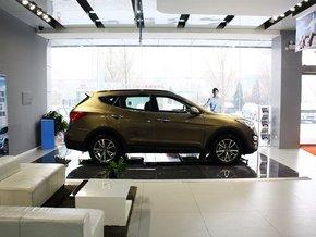 北京现代 2.0T 自动 车辆正右侧