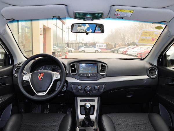 上汽荣威 1.5L 手动 中控台整体