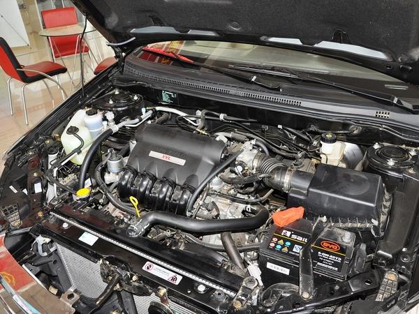 比亚迪 1.5L 手动 发动机主体特写