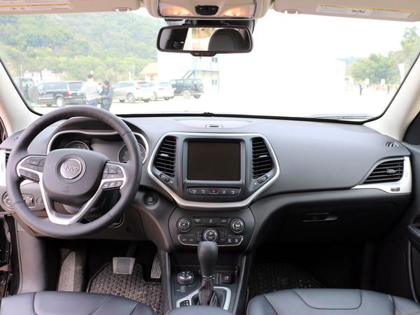 Jeep 3.2L 自动 中控台整体