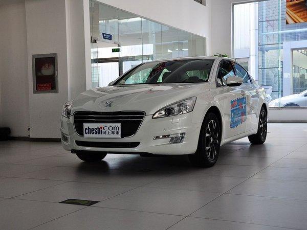 东风标致 2.3L 自动 车辆左前45度视角