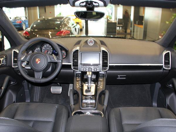 ��ʱ�� 3.0T AT