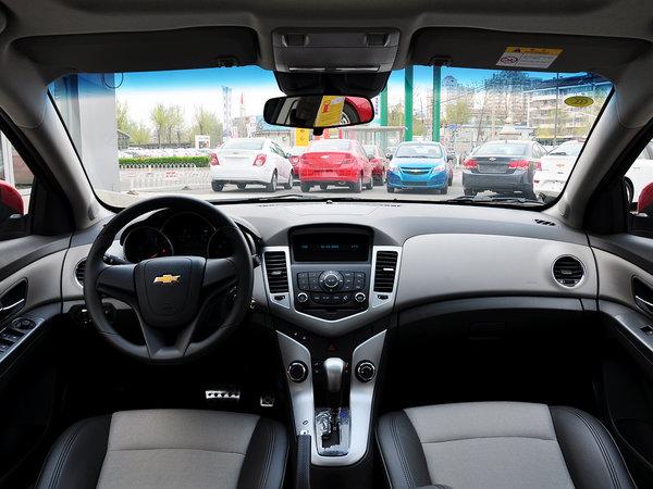 雪佛兰 1.6L AT 中控台整体