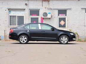 斯柯达 1.6L 自动 车辆正右侧