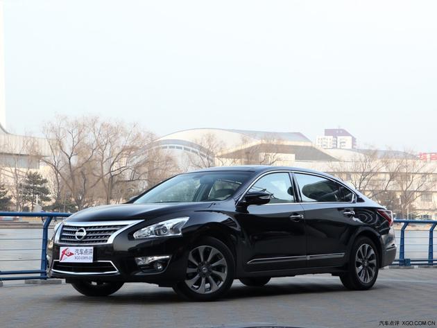 2014款天籁公爵郑州最高优惠2万元 现车