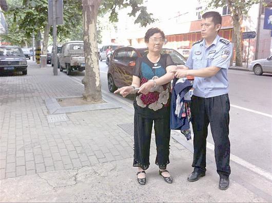 五婆婆借“神医治病”街头专骗太婆 诈骗30余起