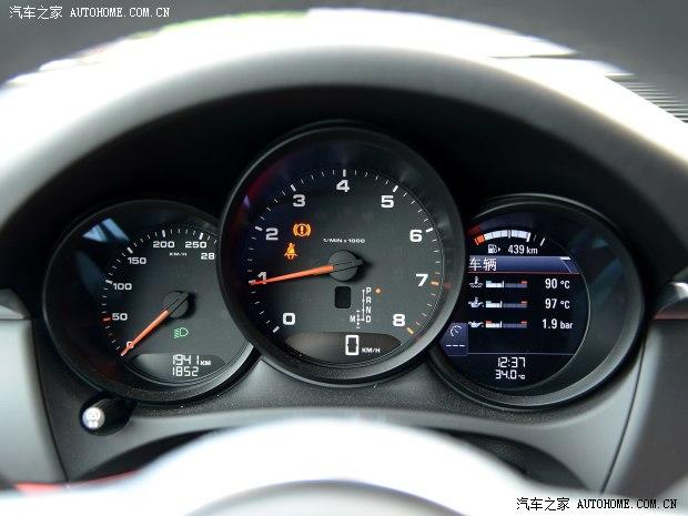 ��ʱ�� Macan 2014�� Macan 2.0T