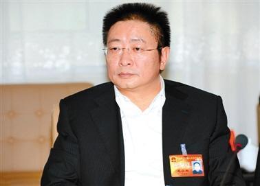 青海省委原常委,西宁市委原书记毛小兵与他人通奸的落马官员