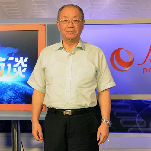 尹卓少将做客人民网