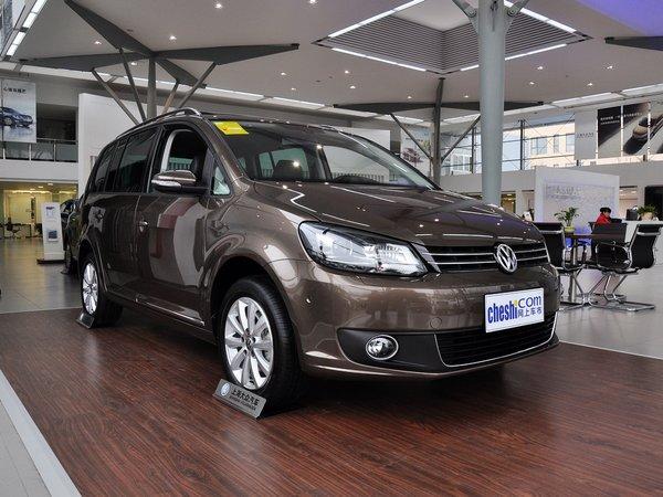 上海大众 1.4TSI 车辆右侧45度角