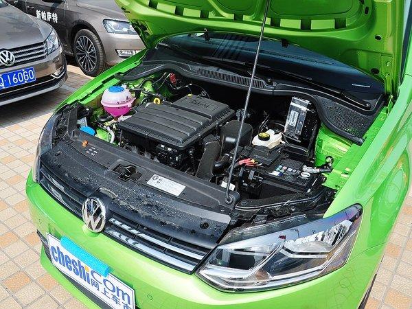 上海大众 1.6L 自动 发动机主体特写